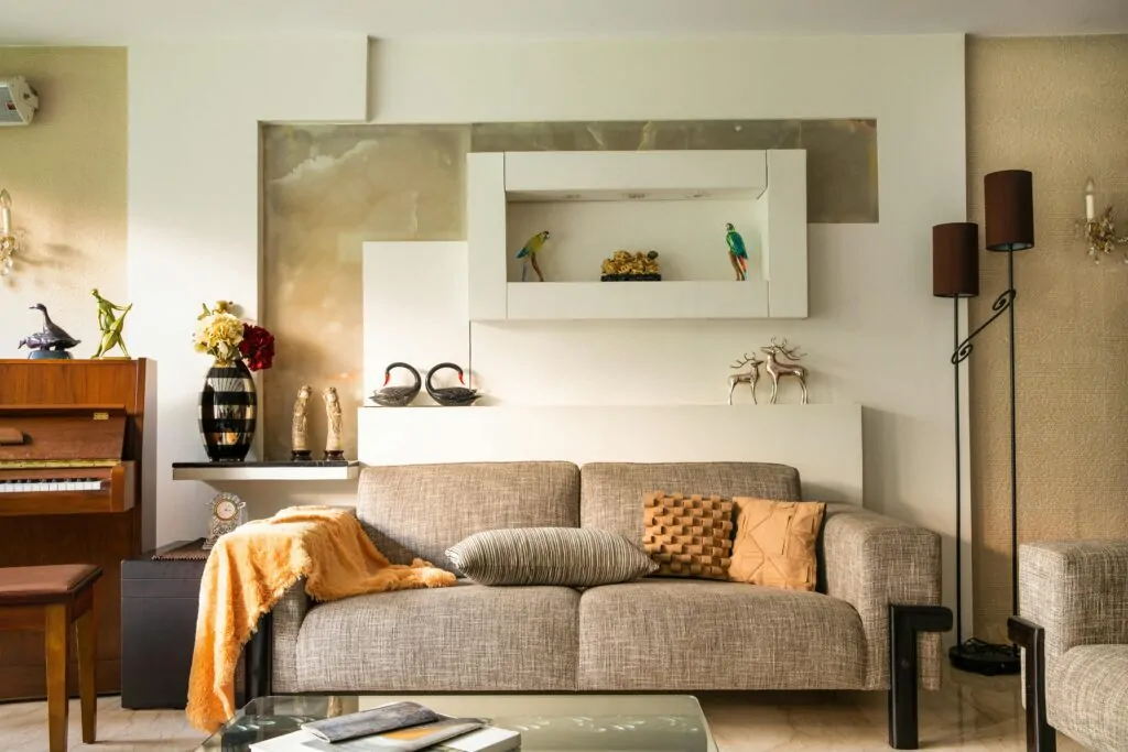 pexels-subham-majumder-1992868-3614082 - Home